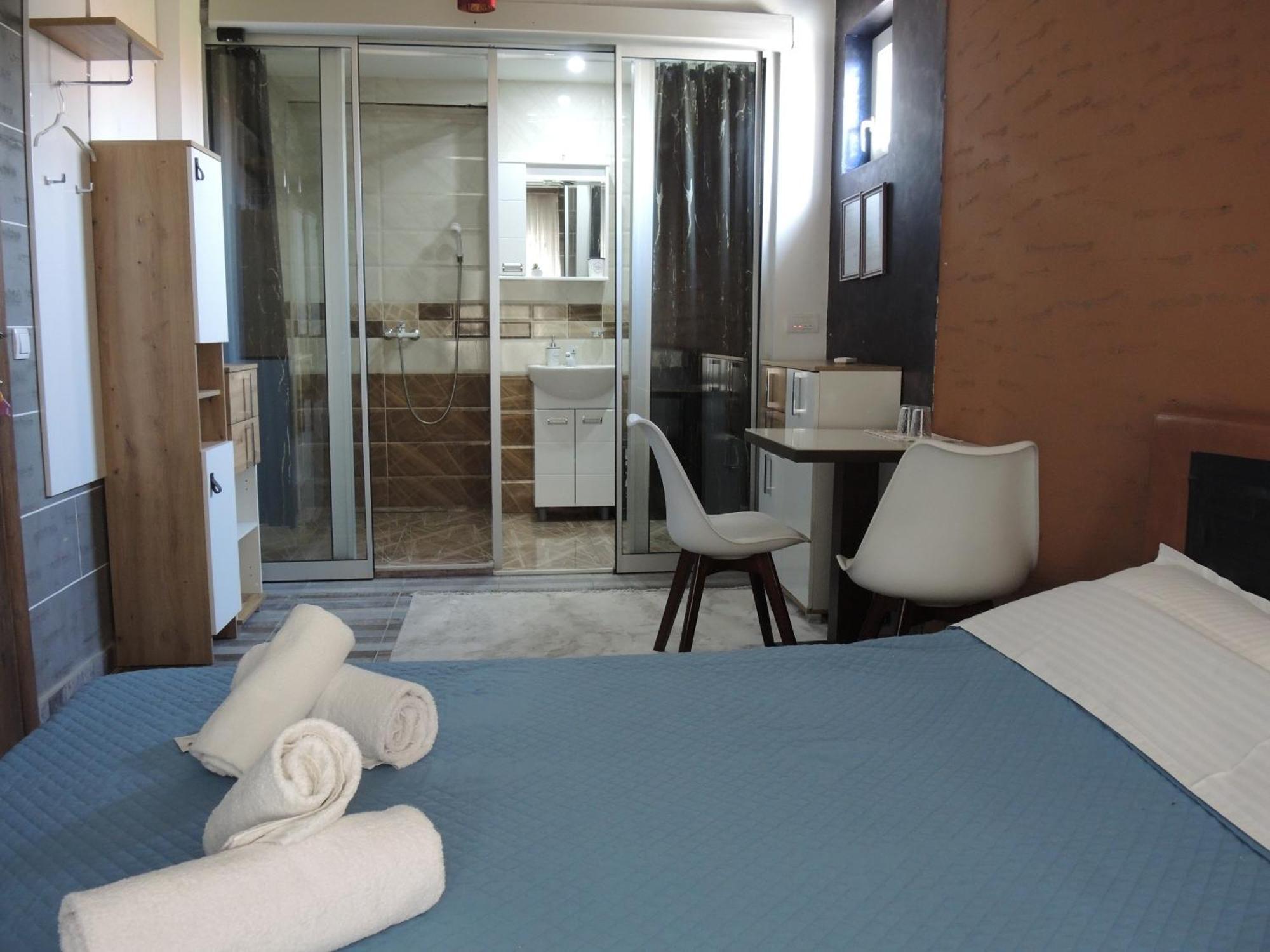 Rooms&Restaurant 43 Belgrado Esterno foto